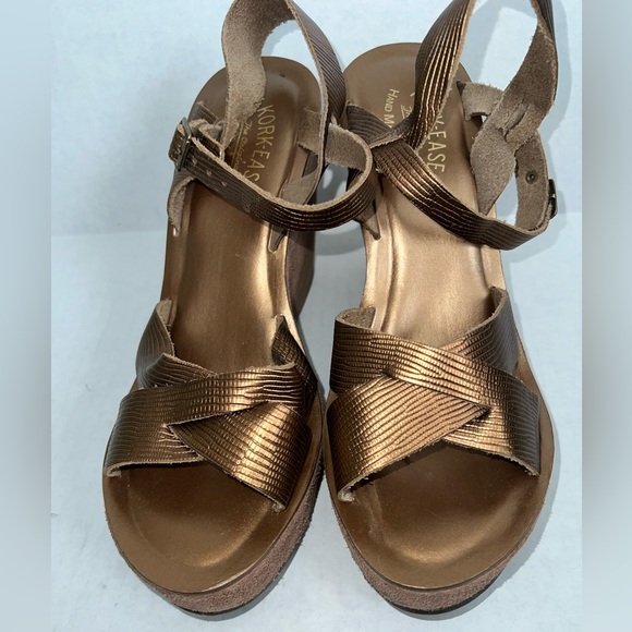 KORK-EASE Tamara Metallic Bronze Wedge Sandal COMFORTABLE! - Picture 5 of 12